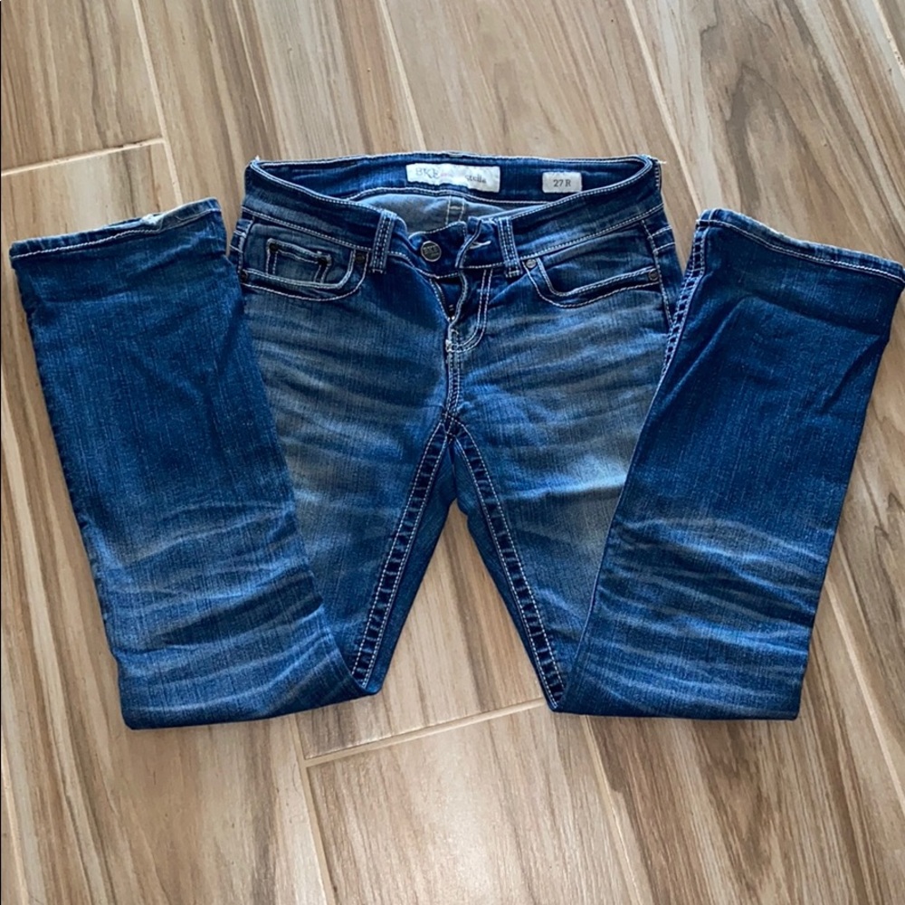 Buckle Jeans
